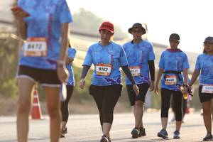 BIB: 472, 8162, 9400
                            <button type="button" onclick="openModal(3106960)" class="btn btn-primary btn-sm float-right btn-popup" data-toggle="modal" data-target=".modal-high-quality">
                        <i class="fas fa-shopping-cart"></i> Add to Cart
                    </button>
                                            <button type="button" onclick="isThisMe(3106960, true)" class="btn btn-success btn-sm float-right btn-popup btn-isme hidden" data-toggle="tooltip" data-placement="bottom" title="นี่คือรูปของคุณใช่ไหม คลิกที่นี่เพื่อเอาเข้าอัลบั้ม">
                        <i class="fas fa-plus"></i> Add to album
                    </button>
                    <button type="button" onclick="isThisMe(3106960, false)" class="btn btn-warning btn-sm float-right btn-popup btn-isnotme hidden">
                        <i class="fas fa-ban"></i> Remove from album
                    </button>